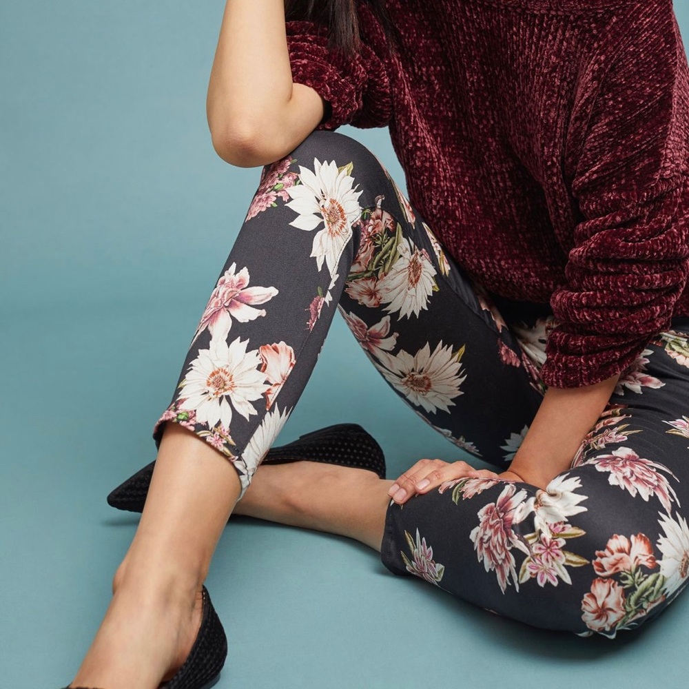 Nwt jen7 By 7 For All Mankind
Floral-Printed Ankle Skinny Jeans